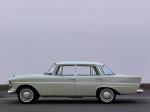 Mercedes-Benz 230 1965 года
